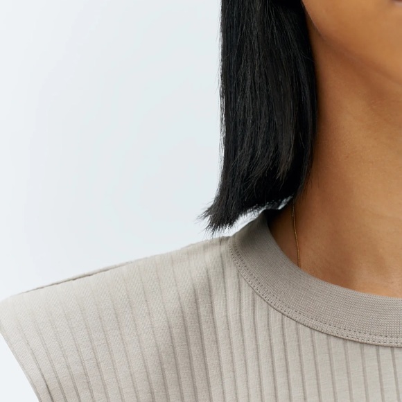 KOTN Ribbed Power Tank - NWOT - Picture 8 of 10